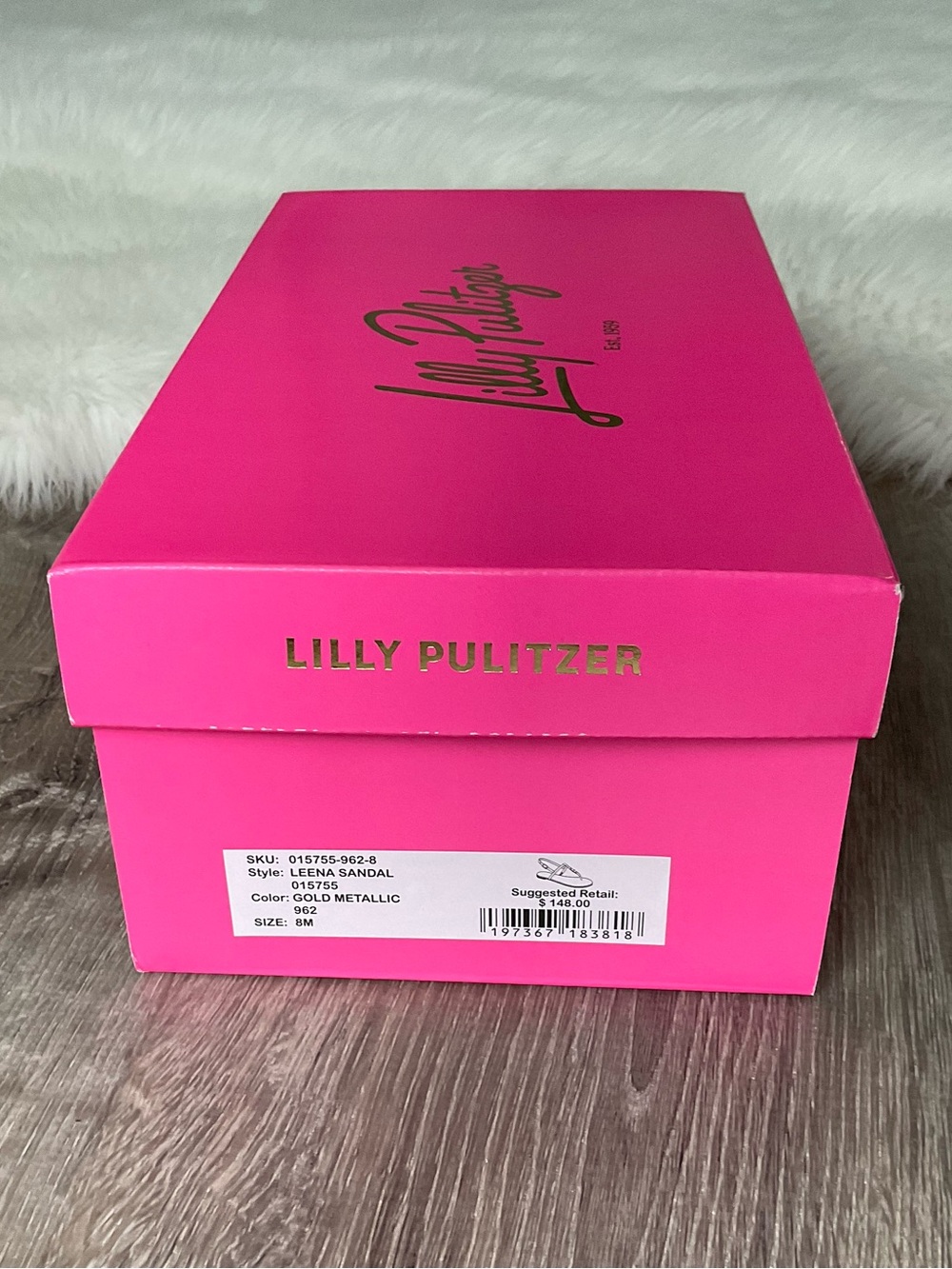 π LILLY PULITZER Leena Gold T-Strap Sandal - Picture 7 of 11